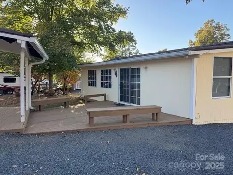 314 Lake Tillery 7475e Trl #74/75E, Mount Gilead, NC 27306