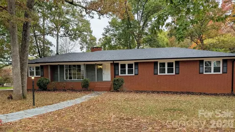 719 Avondale Ave, Albemarle, NC 28001