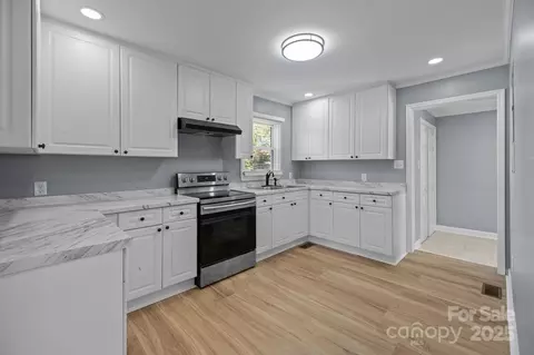 Kitchen - 1804 Bennett Rd, Lancaster, SC 29720 photo 1 of 1