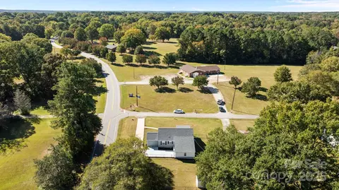 View/Area - 1804 Bennett Rd, Lancaster, SC 29720 photo 2 of 5