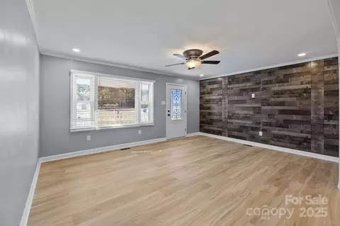 Living - 1804 Bennett Rd, Lancaster, SC 29720 photo 4 of 4