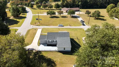 View/Area - 1804 Bennett Rd, Lancaster, SC 29720 photo 1 of 5