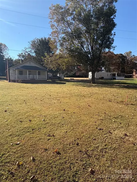 914 Salem Church Rd, Lincolnton, NC 28092