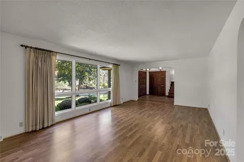 Living - 1779 Windsor Dr, Lancaster, SC 29720 photo 3 of 7