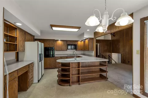 Kitchen - 1779 Windsor Dr, Lancaster, SC 29720 photo 1 of 3