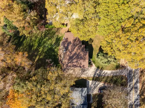 View/Area - 1779 Windsor Dr, Lancaster, SC 29720 photo 2 of 2