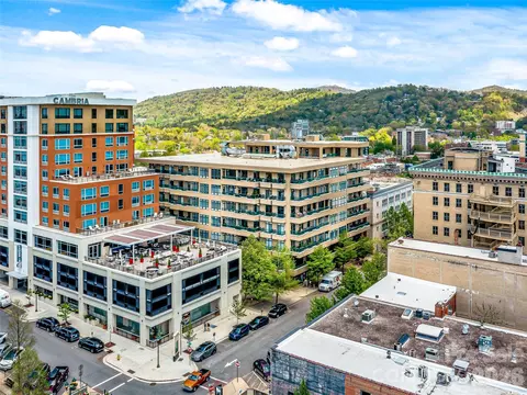 21 Battery Park 308 Ave #308, Asheville, NC 28801