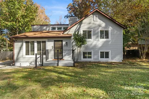 5709 Shadow Creek Rd, Charlotte, NC 28226