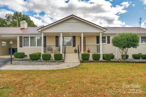 1202 Flowe Dr, Matthews, NC 28104 photo 3