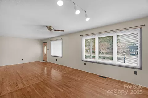 1202 Flowe Dr, Matthews, NC 28104 photo 13