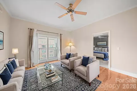 721 Governor Morrison 626 St #626, Charlotte, NC 28211
