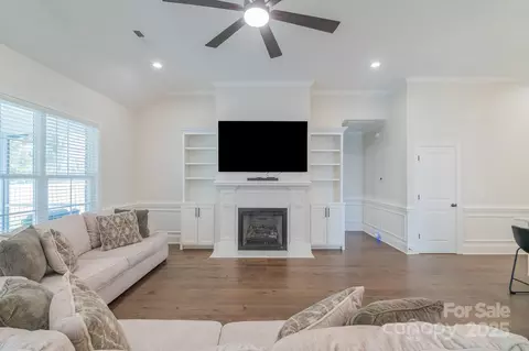 994 Cedar Crest Ln, Florence, SC 29501 photo 12