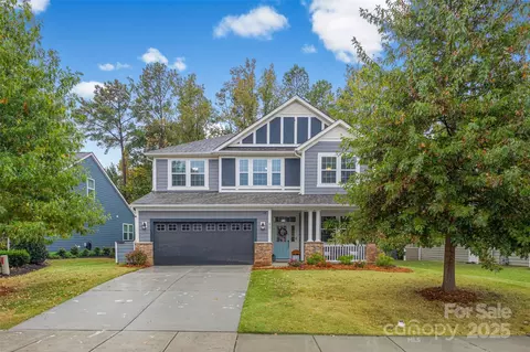 451 Sandbar Pt, Clover, SC 29710