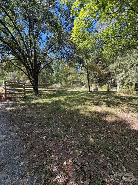 8101 Waxhaw Creek Rd, Waxhaw, NC 28173