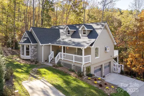 10 Tahchee Trl, Fletcher, NC 28732
