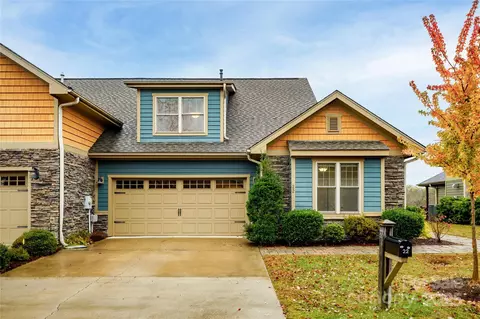 22 Craftsman View Dr, Asheville, NC 28804