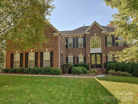 6442 Donnegal Farm Rd, Charlotte, NC 28270
