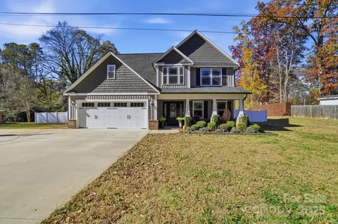 1436 Trotters Ridge Rd, Kannapolis, NC 28081