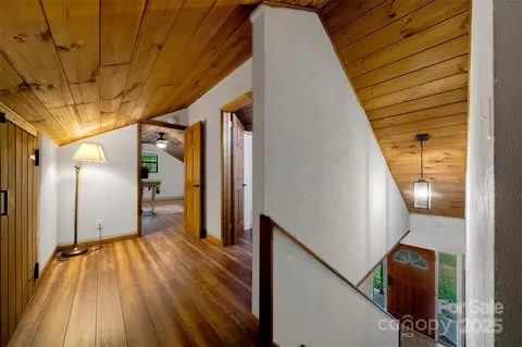 Entry Way - 3124 Clark Loop, Morganton, NC 28655 photo 2 of 4