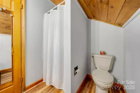 Bath - 3124 Clark Loop, Morganton, NC 28655 photo 5 of 5