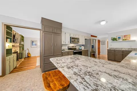 Kitchen - 3124 Clark Loop, Morganton, NC 28655 photo 1 of 3
