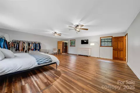 Bedroom - 3124 Clark Loop, Morganton, NC 28655 photo 4 of 5