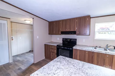 40 Champion Ln, Sylva, NC 28779 photo 14