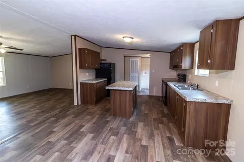 40 Champion Ln, Sylva, NC 28779 photo 11