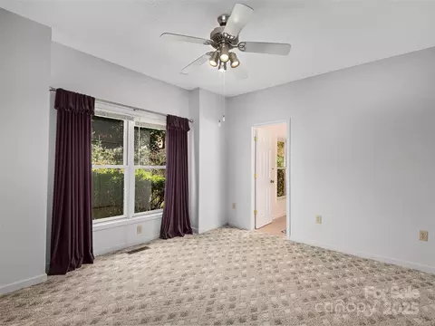Bedroom - 71 Crow Ln, Canton, NC 28716 photo 3 of 4