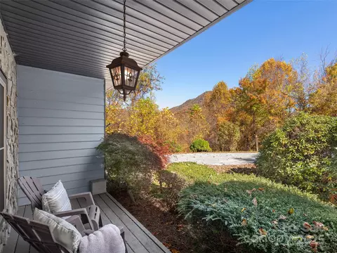 Exterior - 71 Crow Ln, Canton, NC 28716 photo 4 of 8