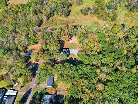 3642 Waterloo Dr, Harrisburg, NC 28075