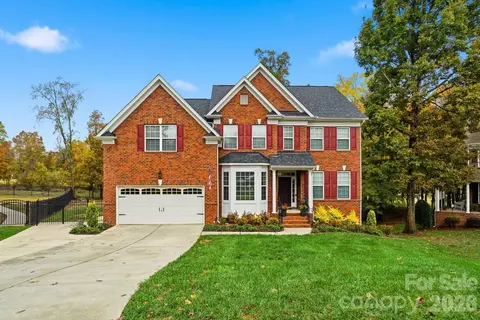 1711 Drexel Bay Ln, Charlotte, NC 28227
