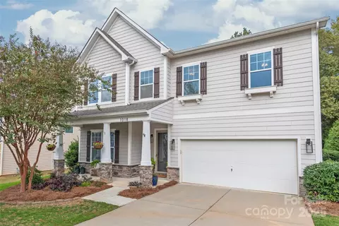 1018 Quail Run Ct, Fort Mill, SC 29707