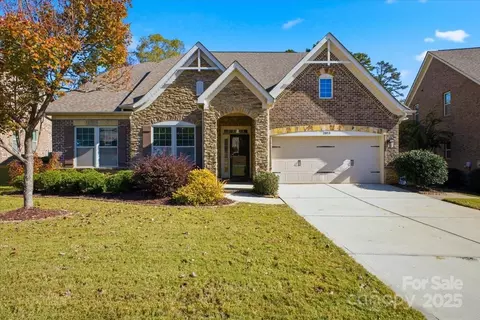 2013 Arbor Hills Dr, Indian Trail, NC 28079