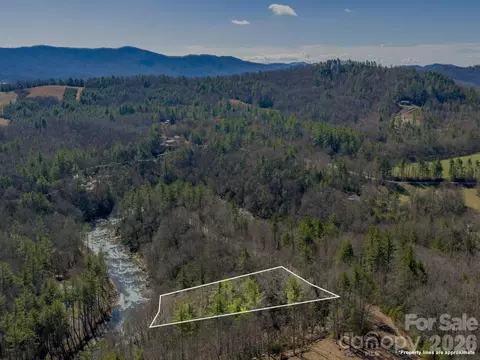 99999 Toe River 6 Ln #6, Newland, NC 28657