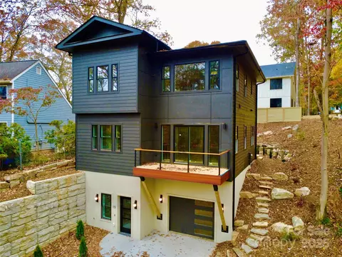 15 Perdue Pl, Asheville, NC 28806