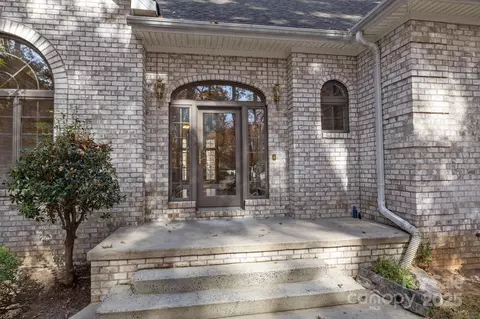 14816 Lonesome Oak Cir, Charlotte, NC 28278