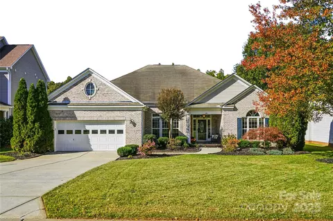 120 Elizabeth Hearth Rd, Mooresville, NC 28115