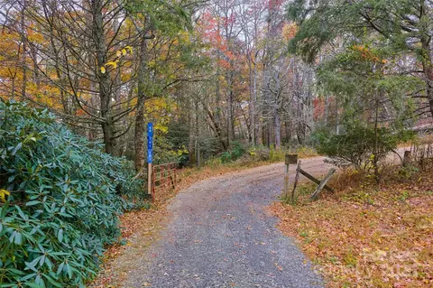 9999 Flat Top Mountain Rd, Fairview, NC 28730 photo 8