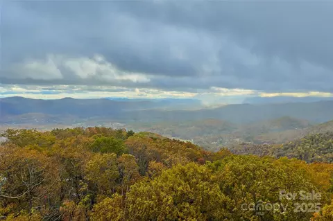 9999 Flat Top Mountain Rd, Fairview, NC 28730 photo 3