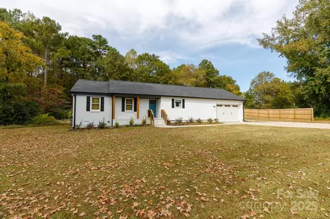 2184 Chanticleer Cir, Rock Hill, SC 29732