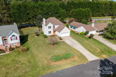 View/Area - 712 Painted Feather Nw Ln NW, Conover, NC 28613 photo 2 of 4