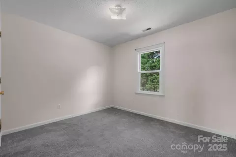 Bedroom - 712 Painted Feather Nw Ln NW, Conover, NC 28613 photo 3 of 4