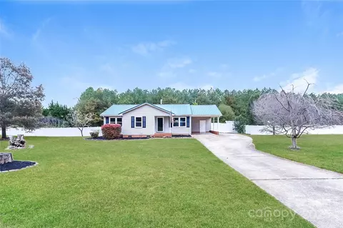 3224 Harmon Rd, Lincolnton, NC 28092