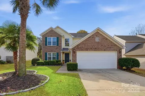 143 Amber Woods Dr, Tega Cay, SC 29708