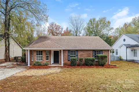 7839 Quail Field Dr, Charlotte, NC 28227