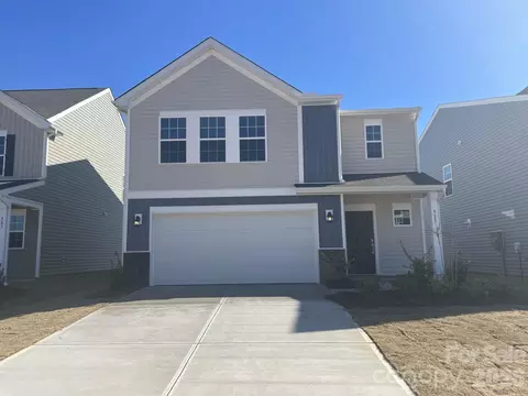 513 Sand Dunes Dr, Kannapolis, NC 28081