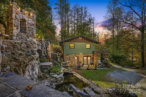 117 Holcombe Branch Rd, Weaverville, NC 28787