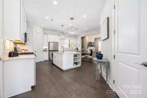 Entry Way - 234 Pintail Dr, Monroe, NC 28110 photo 1 of 3