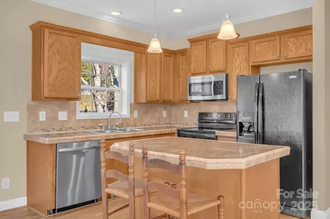 Kitchen - 291 Pine St, Boone, NC 28607 photo 1 of 2